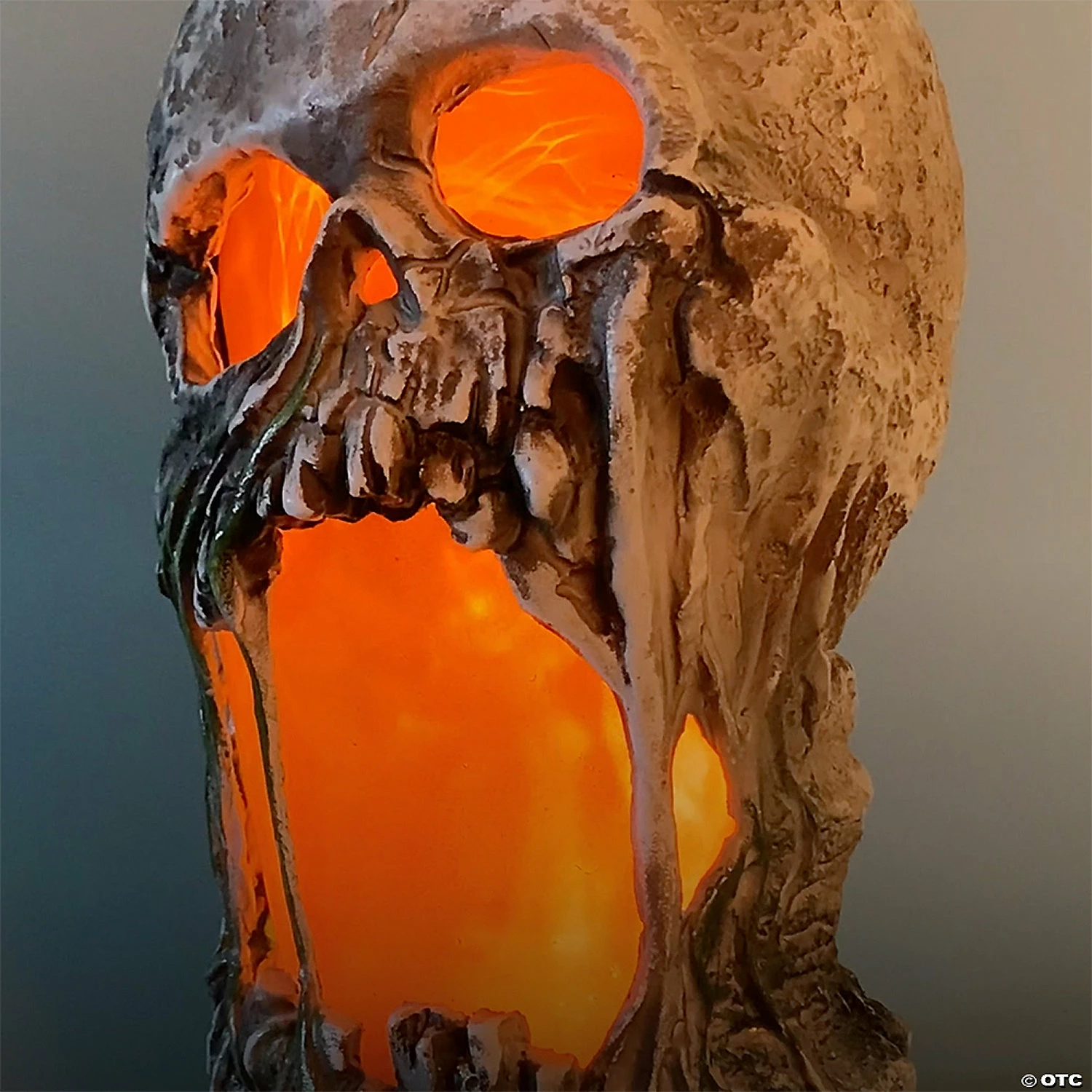 12" Flaming Rotted Skull Animated Prop 4 12" Flaming Rotted Skull Animated Prop - Image 4